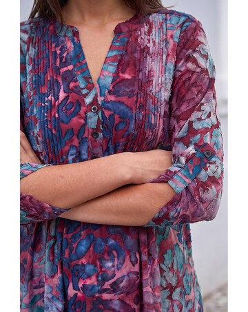 Roman Textured Burnout Print Shirt