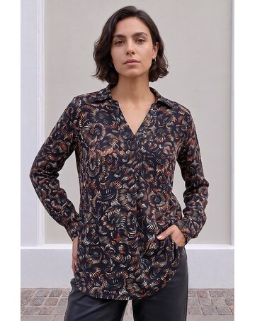 Roman Abstract Puff Print Shirt