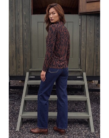 Roman Abstract Print V-Neck Blouse