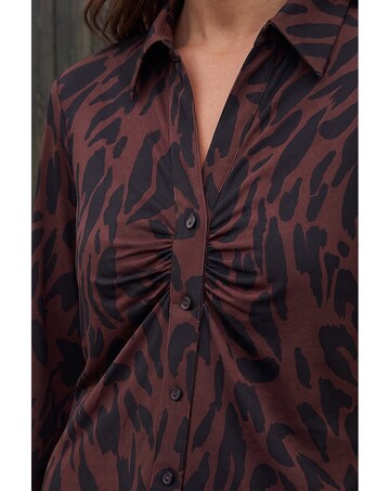 Roman Abstract Print V-Neck Blouse