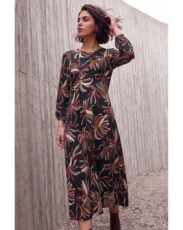 Roman Leaf Print A-Line Dress