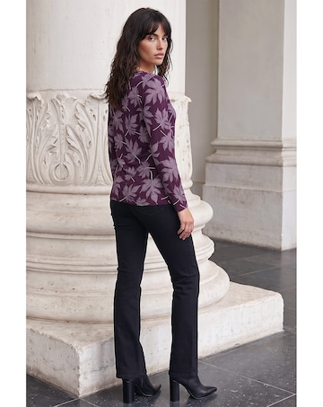 Roman Leaf Print Twist Front Keyhole Top