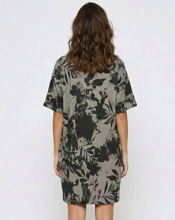Religion Dress