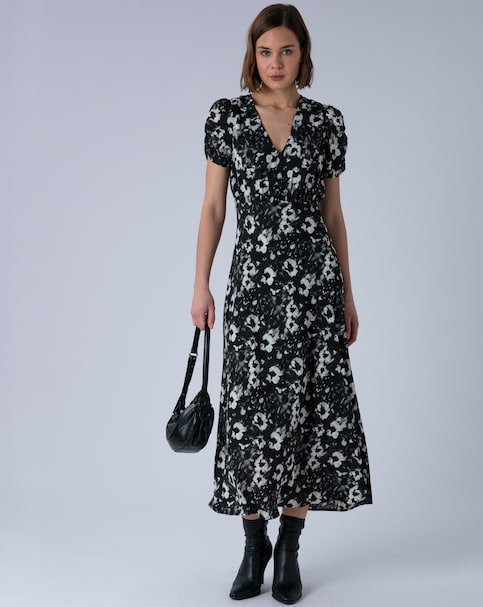 Religion Dress