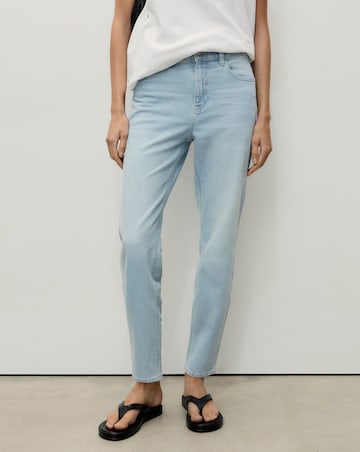 Mango Jeans New Mom