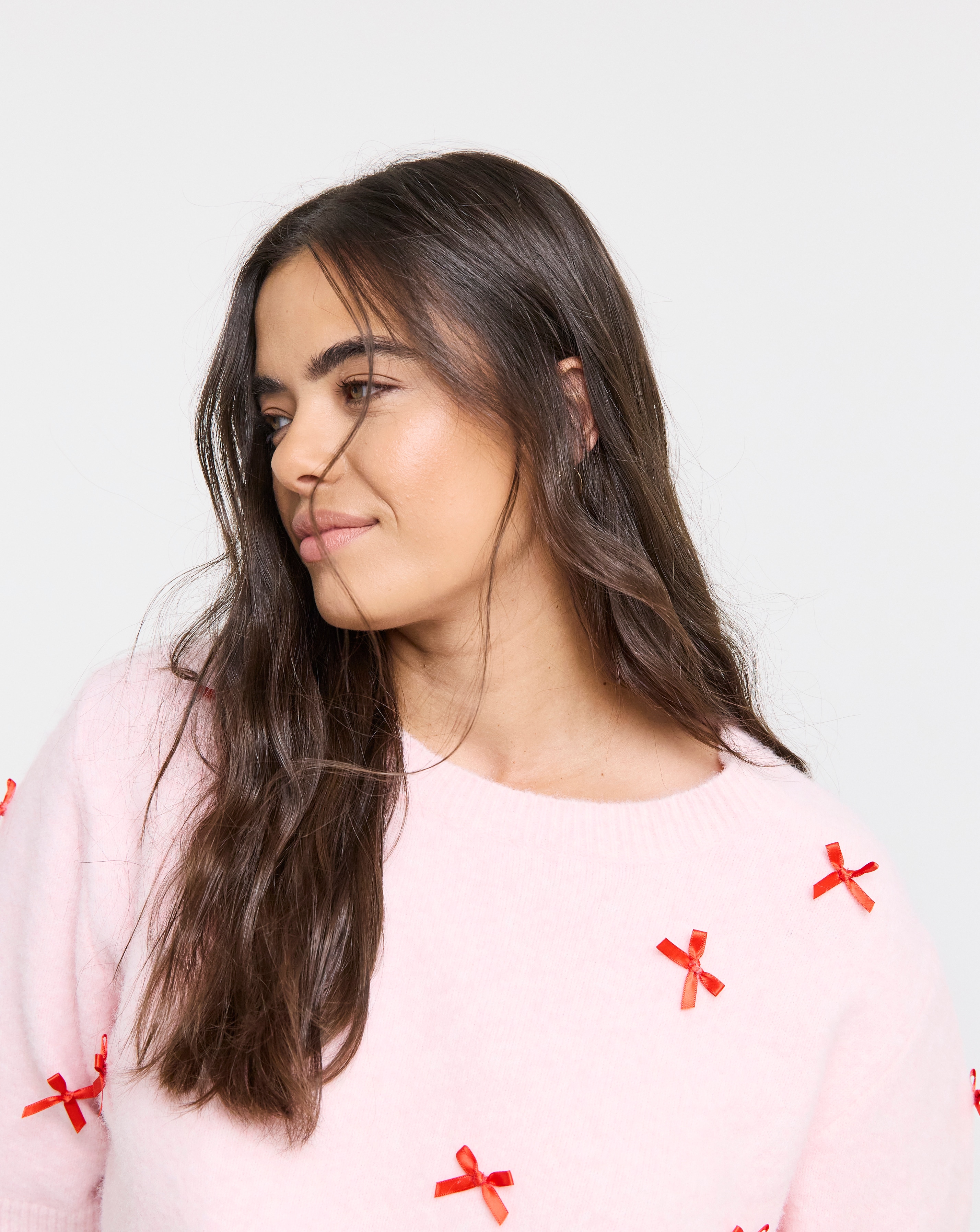 Embroidered Bow Knitted Jumper