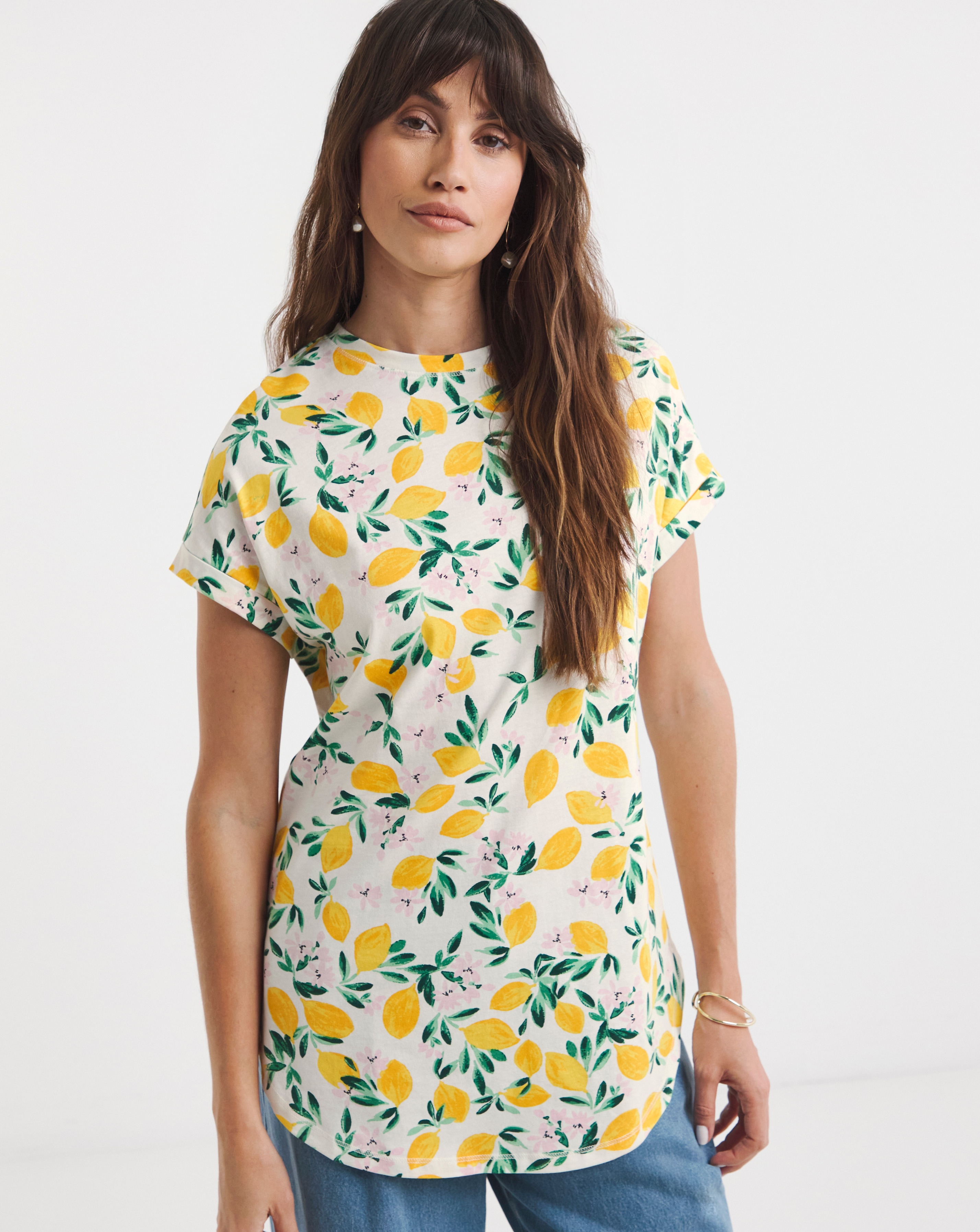 The Longline Short Sleeve Curved Hem