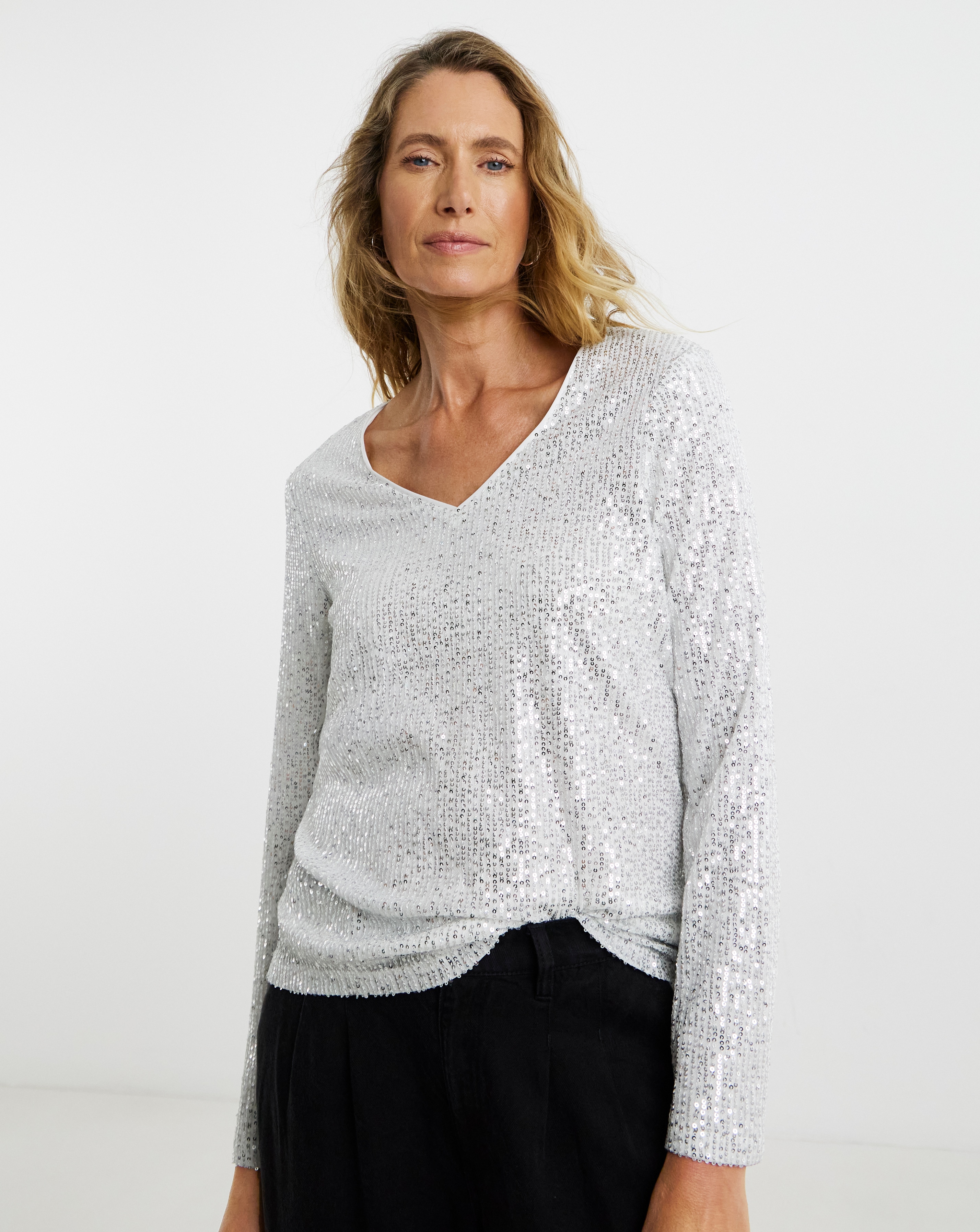 New In - Sequin V-Neck Flare Sleeve Top