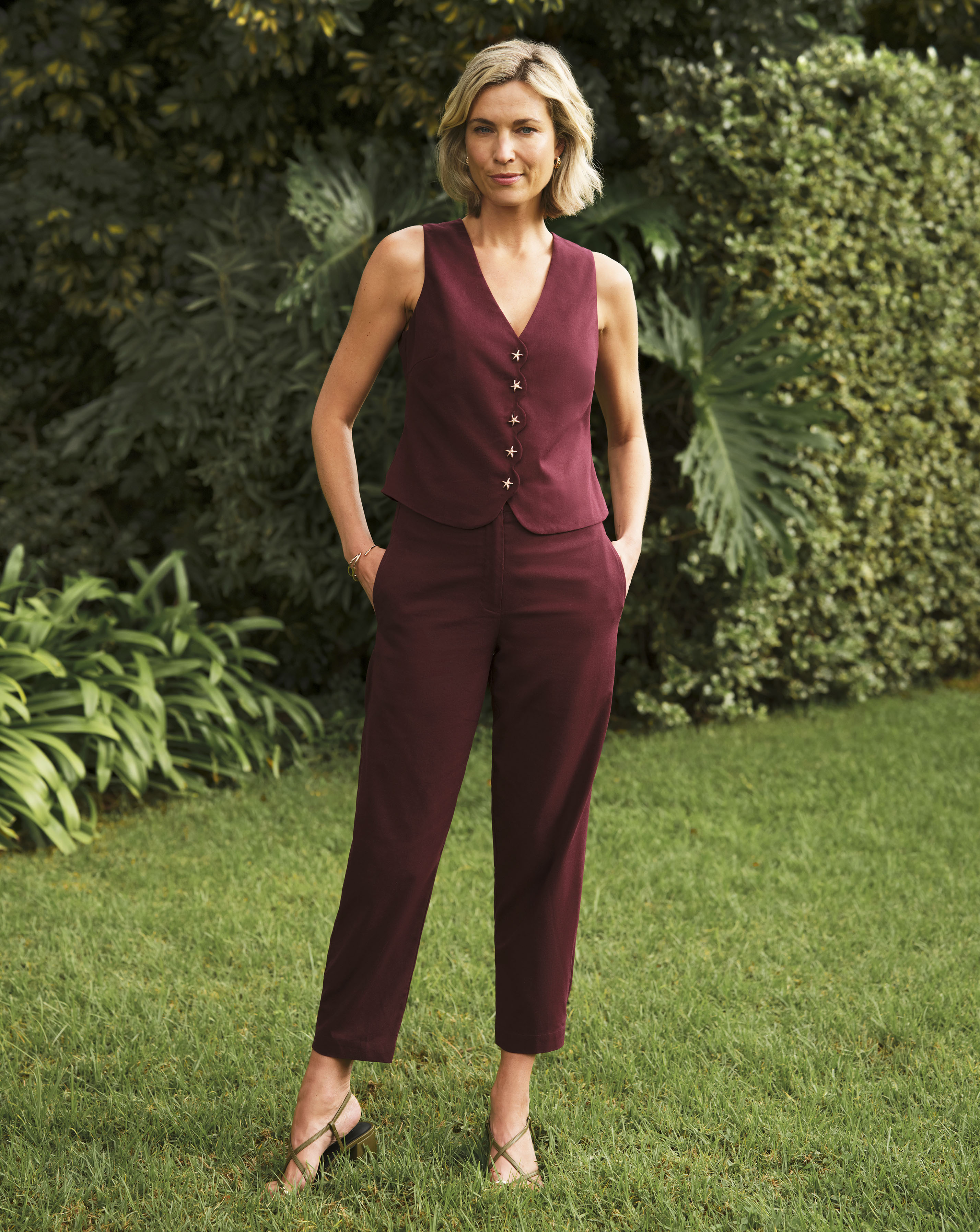 New In - Linen Peg Trouser