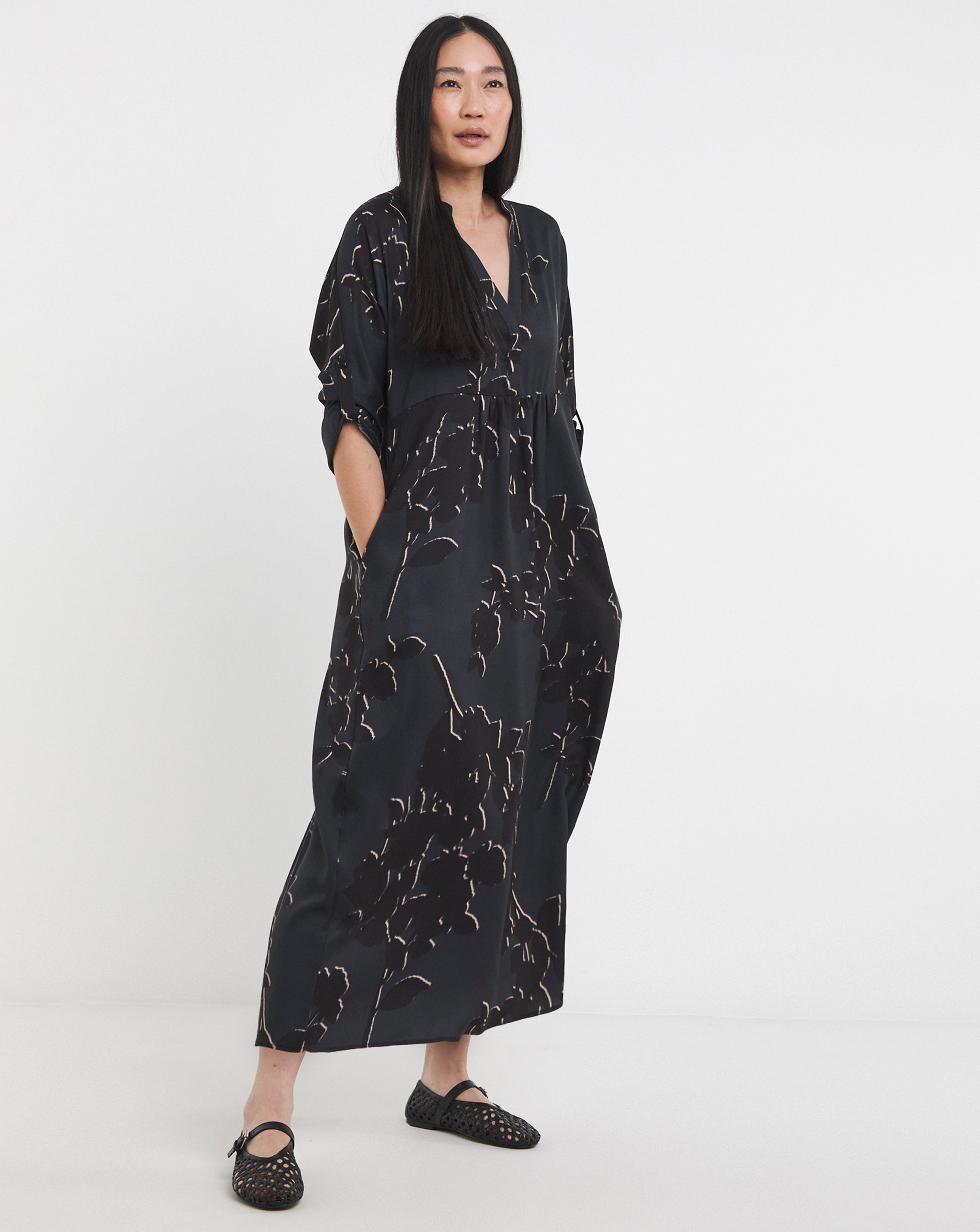 Collarless 3/4 Sleeve Smock Dress