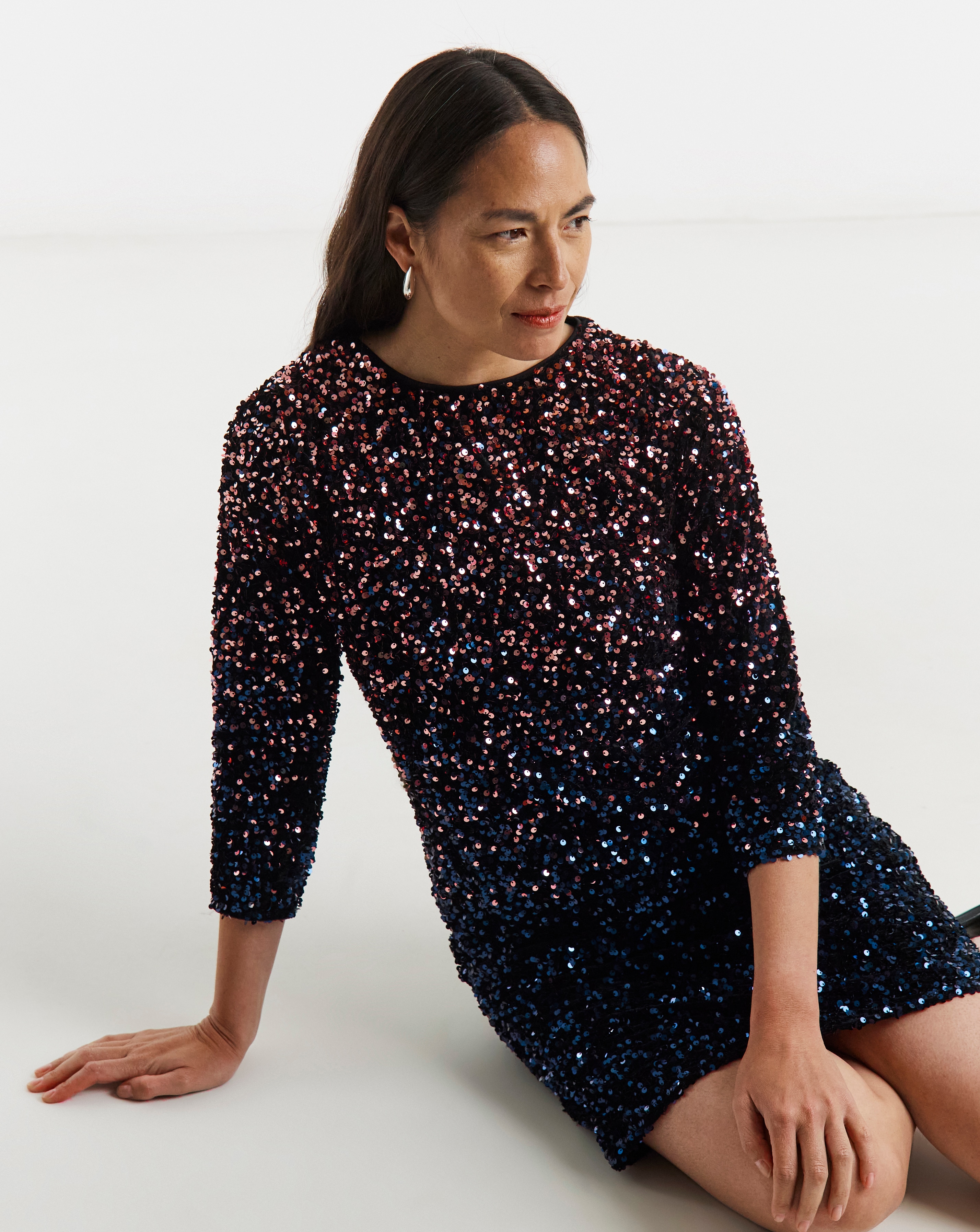 New In - Ombre Sequin Shift Dress