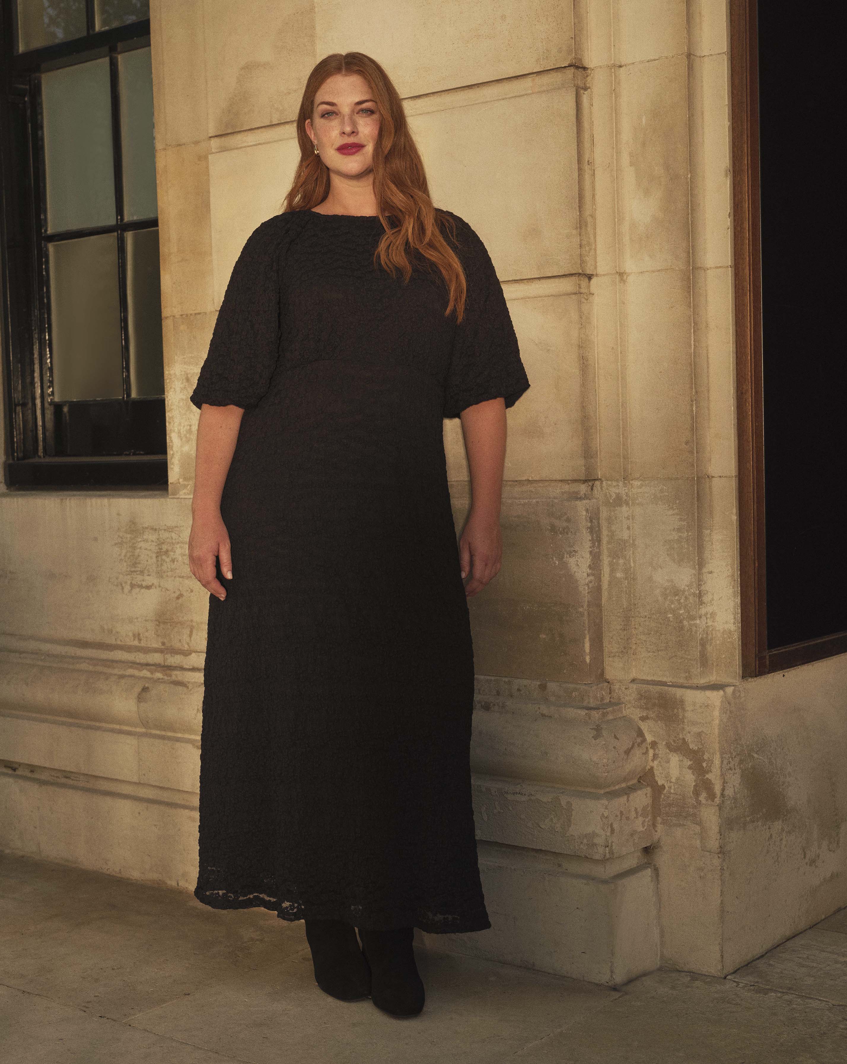 New In - Lace Tea Dress