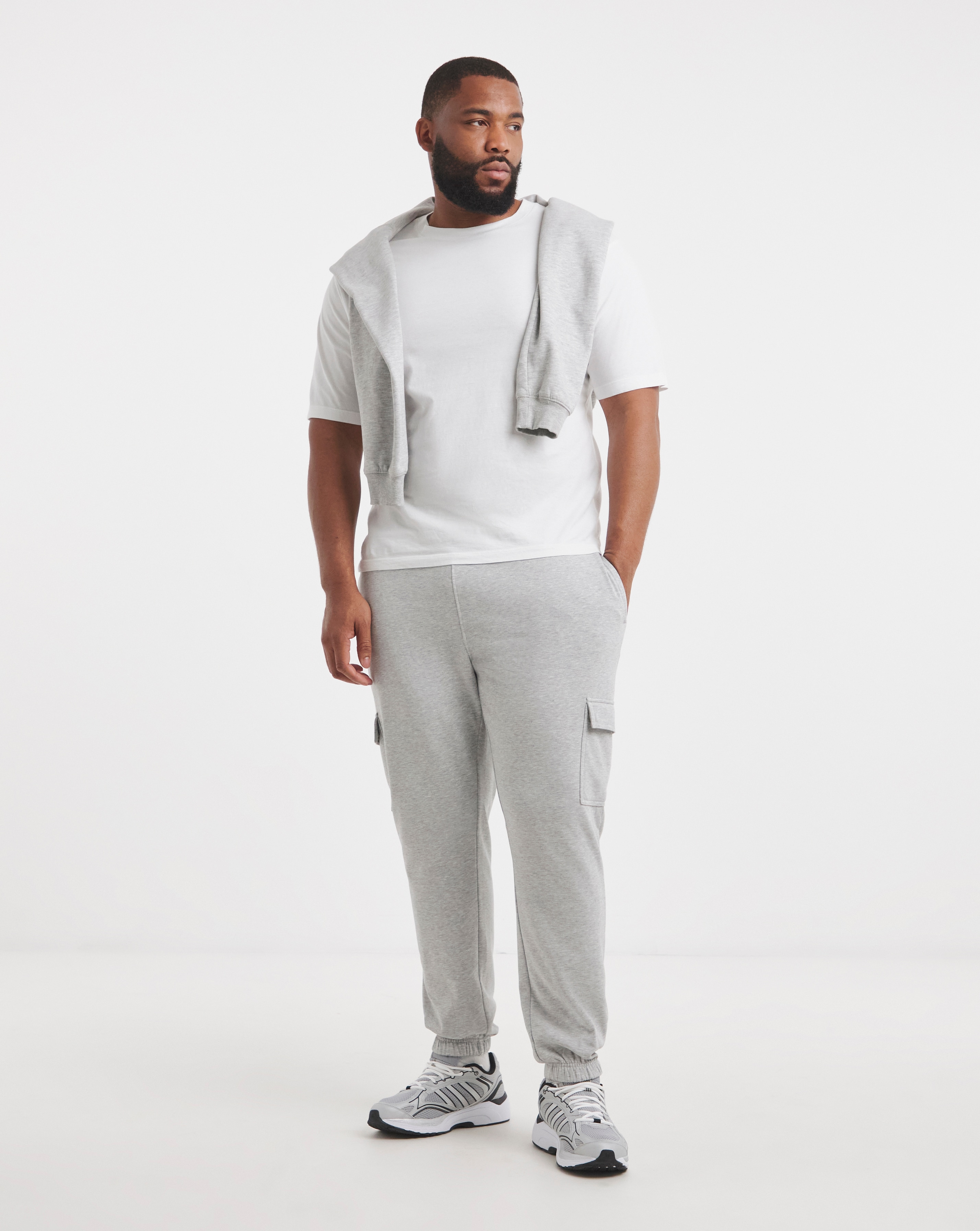 Relaxed Fit Cargo Jogger