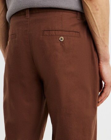 Straight Fit Linen Chino