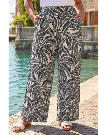 Roman Curve Textured Wide Leg Trousers
