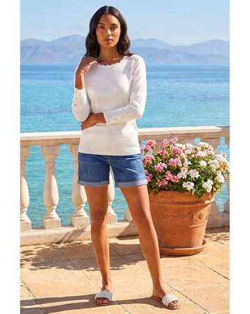 Roman Scalloped Neck Knit Jumper