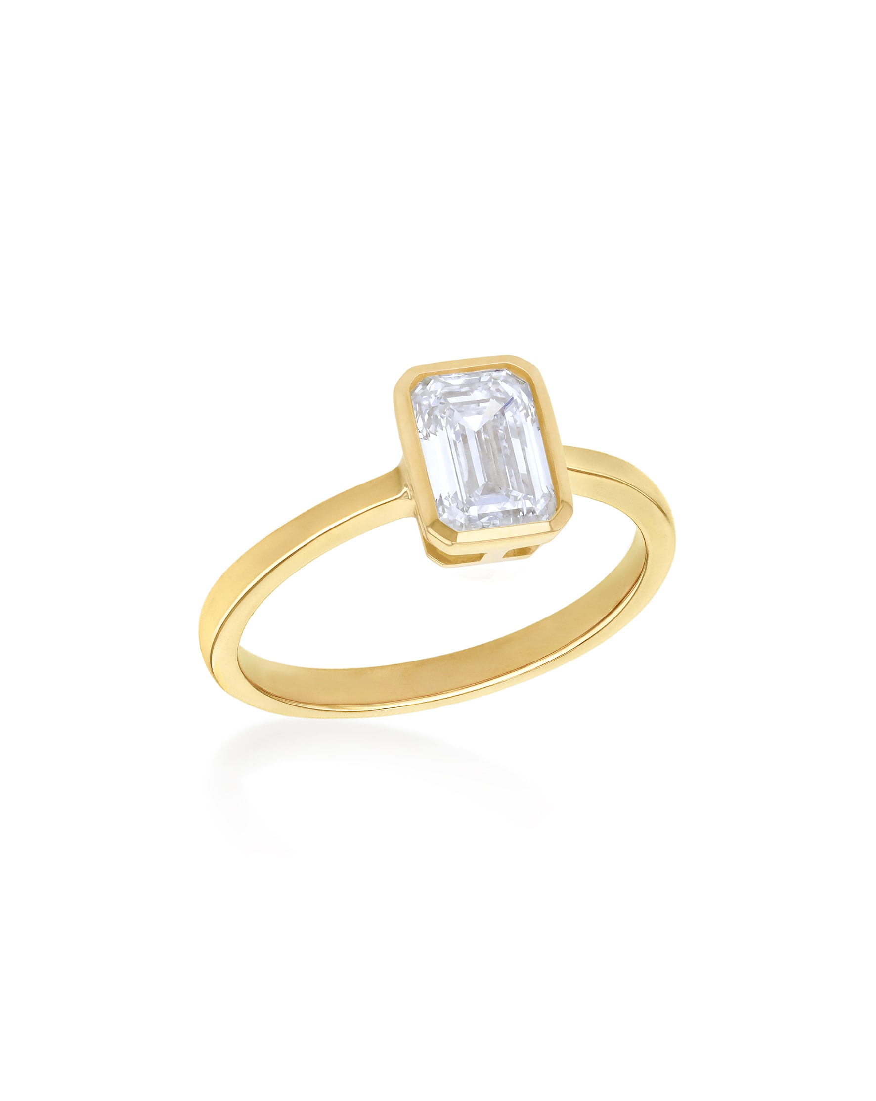 New In - 9ct Yellow Gold Lab Diamond 1Ct Ring