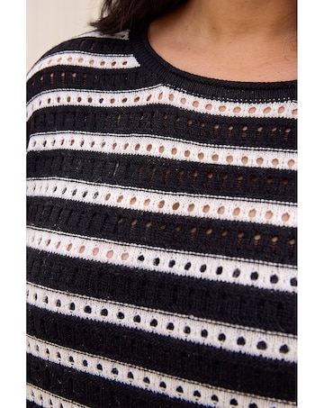 Roman Curve Crochet Stripe Knit