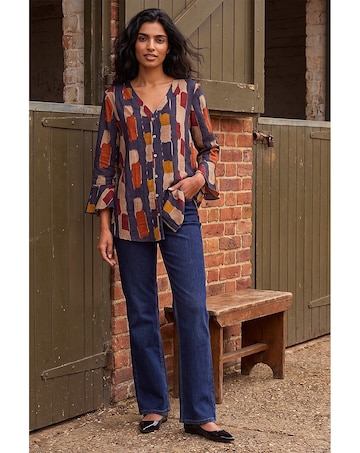 Roman Abstract Print Buttoned Blouse