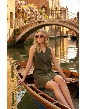 Roman Cotton V-Neck Button Pocket Dress