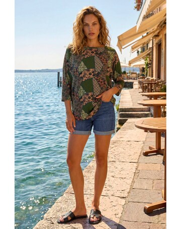 Roman Floral Patchwork Stretch Top