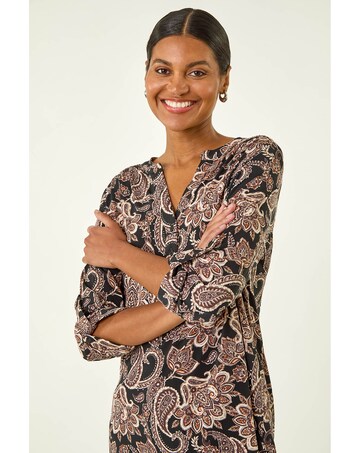 Roman Paisley Print V-Neck Stretch Shirt