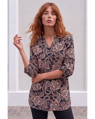 Roman Paisley Print V-Neck Stretch Shirt