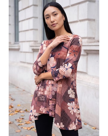 Roman Floral Print Hanky Hem Stretch Top