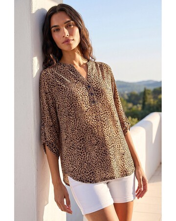 Roman Animal Print Stretch Blouse