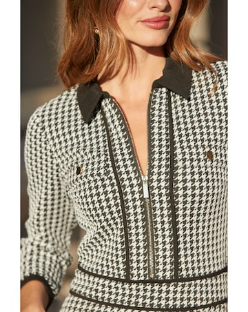 Sosander Contrast Tipped Dogtooth Dress
