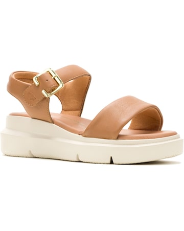 Hush Puppies Uplift Quarter Strap Sandal