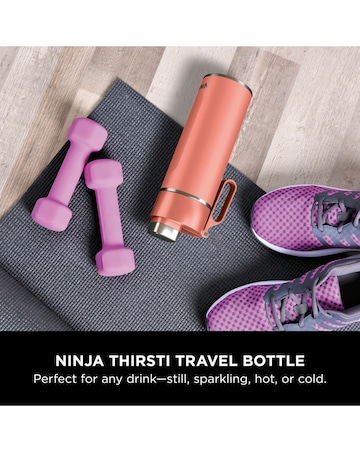Ninja Thirsti Carbonated 700ml 24oz Bottle with Carbonation Lid in Coral