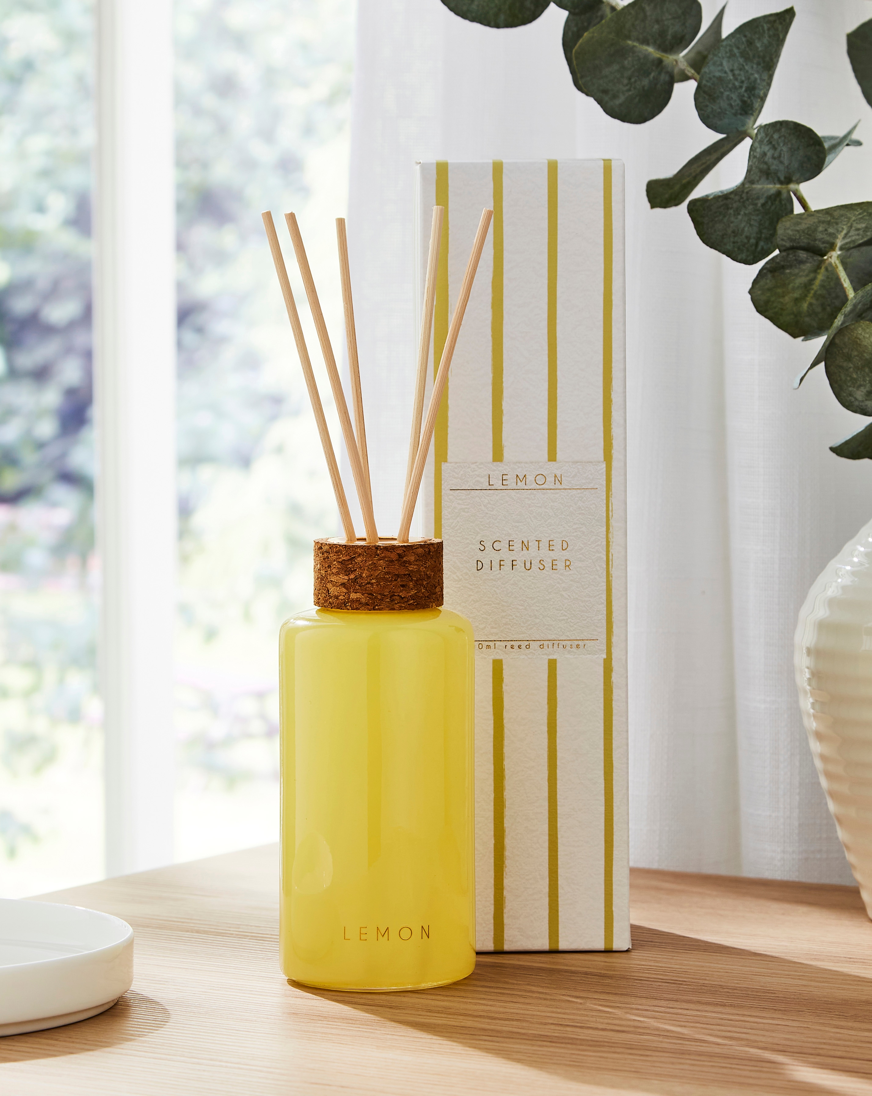 New In - Lemon Scented Diffuser