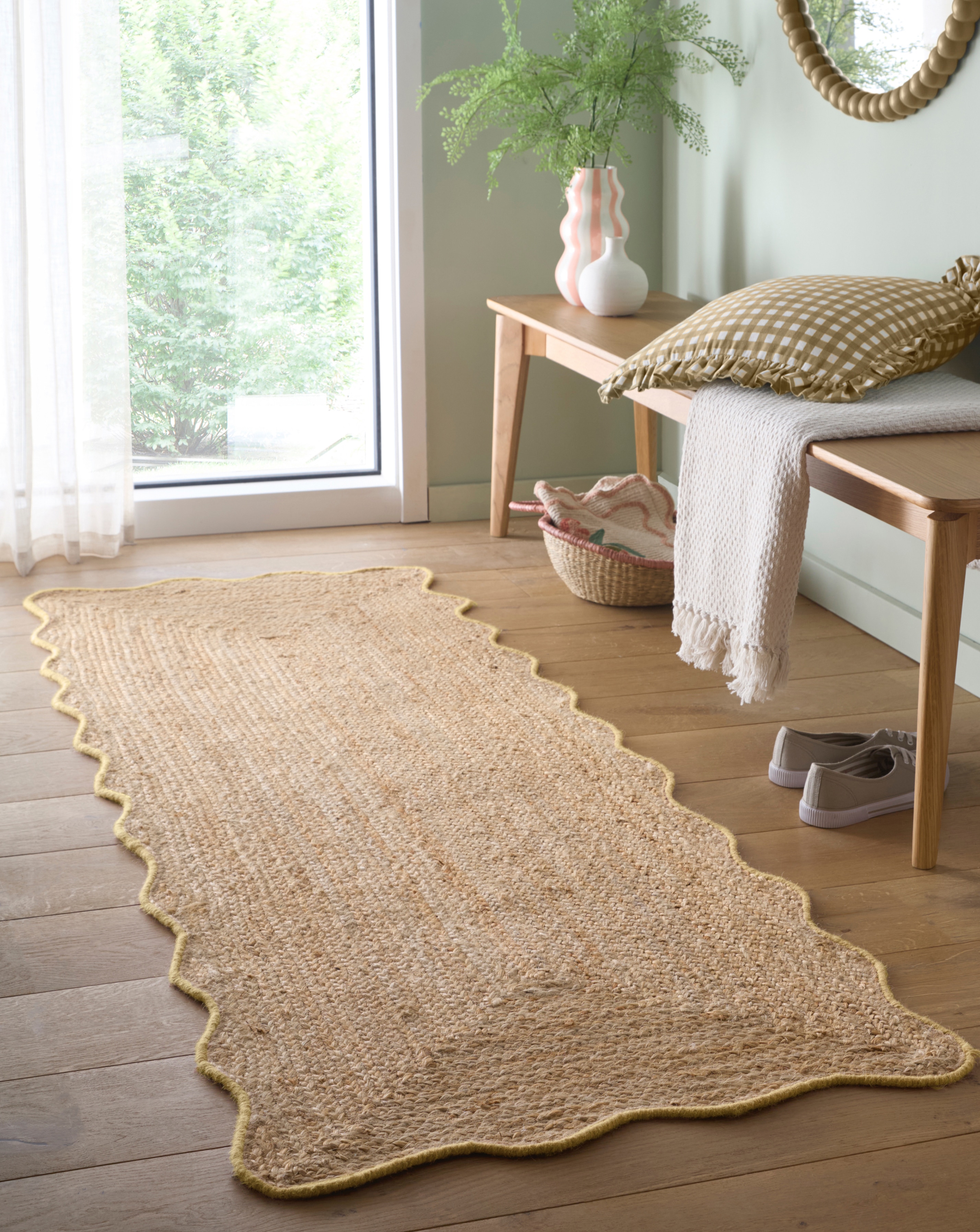 Jute Escallop Runner