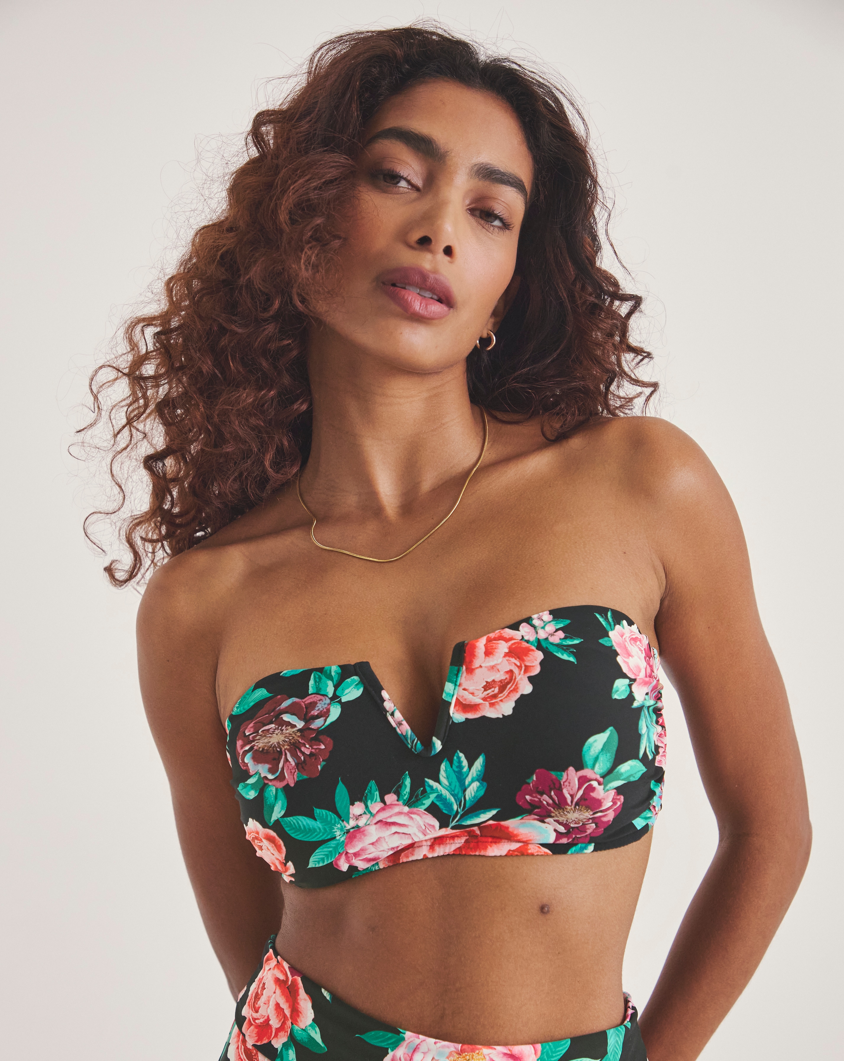 V Wire Bandeau Bikini Top