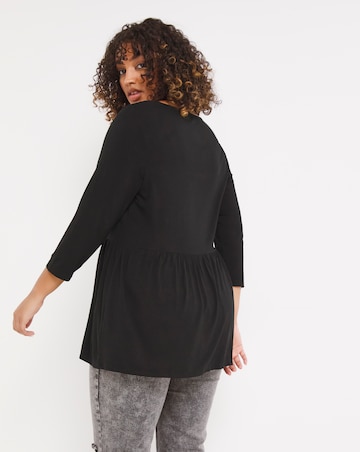 Black 3/4 Sleeve Lace Up Front Longline Tunic Top