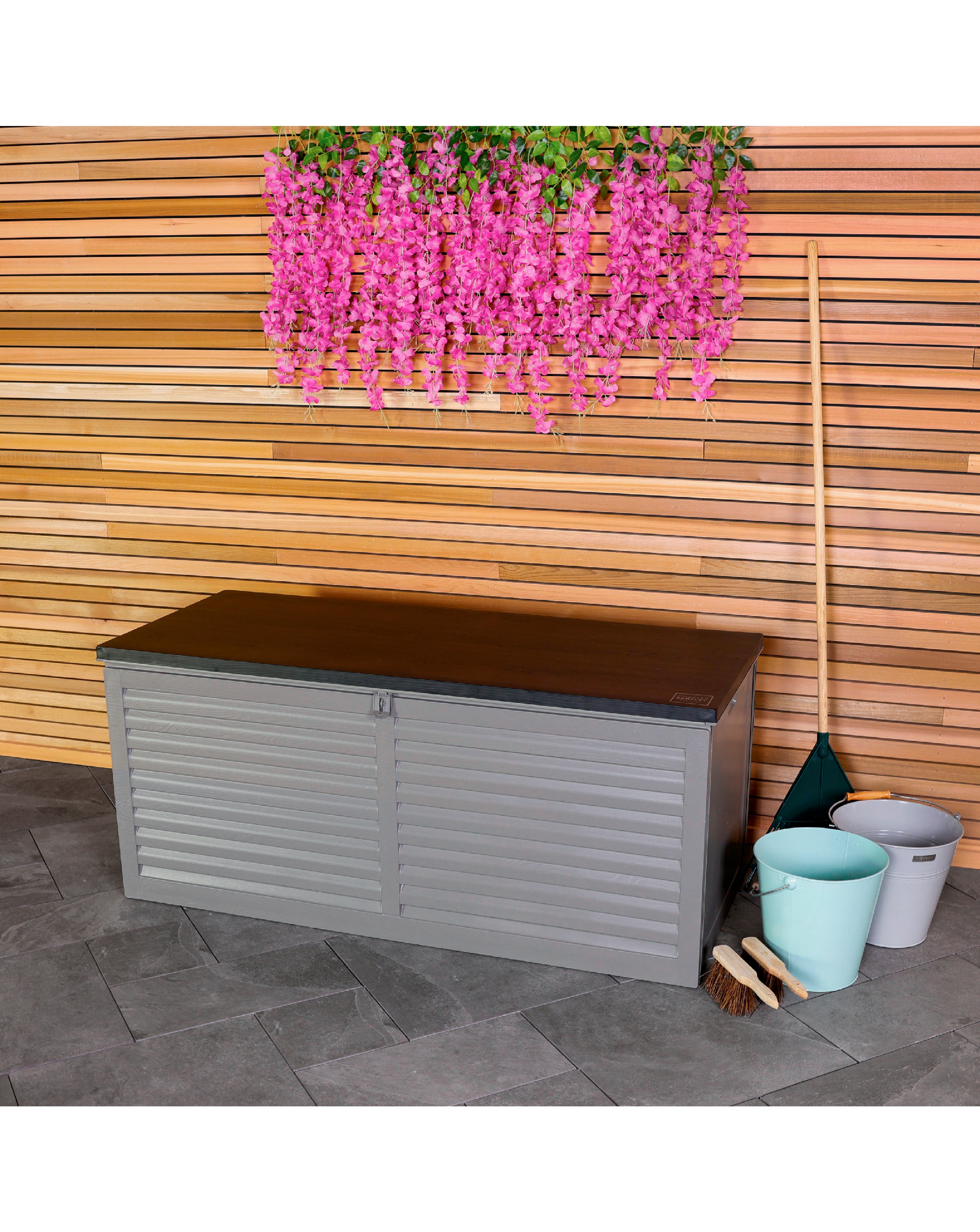 490L Indoor/Outdoor Storage Box