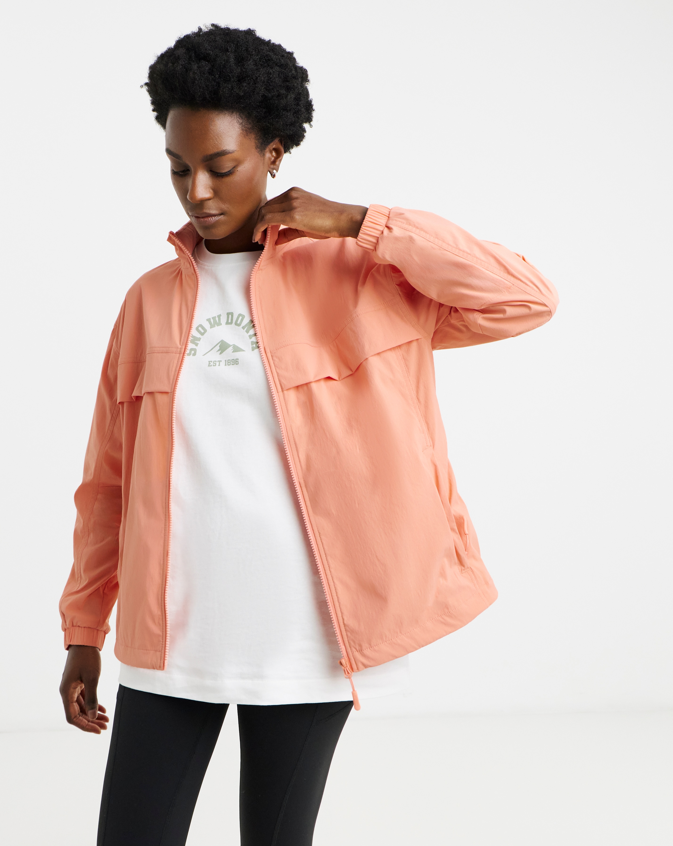 New In - Snowdonia Ladies Lightweight Windbreaker