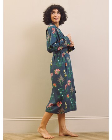 Wallpaper Floral Dressing Gown