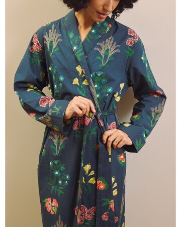 Wallpaper Floral Dressing Gown