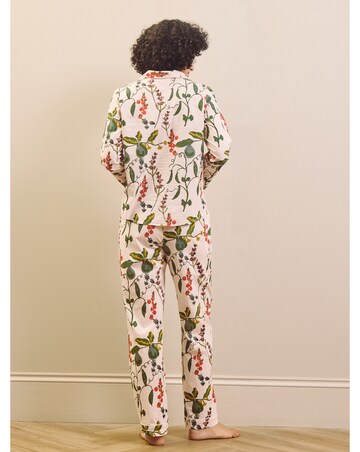 Pretty Pears Traditional Pjs