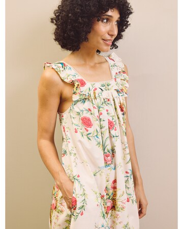 Neo Classical Bouquet Frill Nightdress