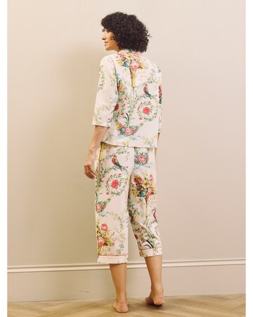 Neo Classical Bouquet Capri Pyjamas
