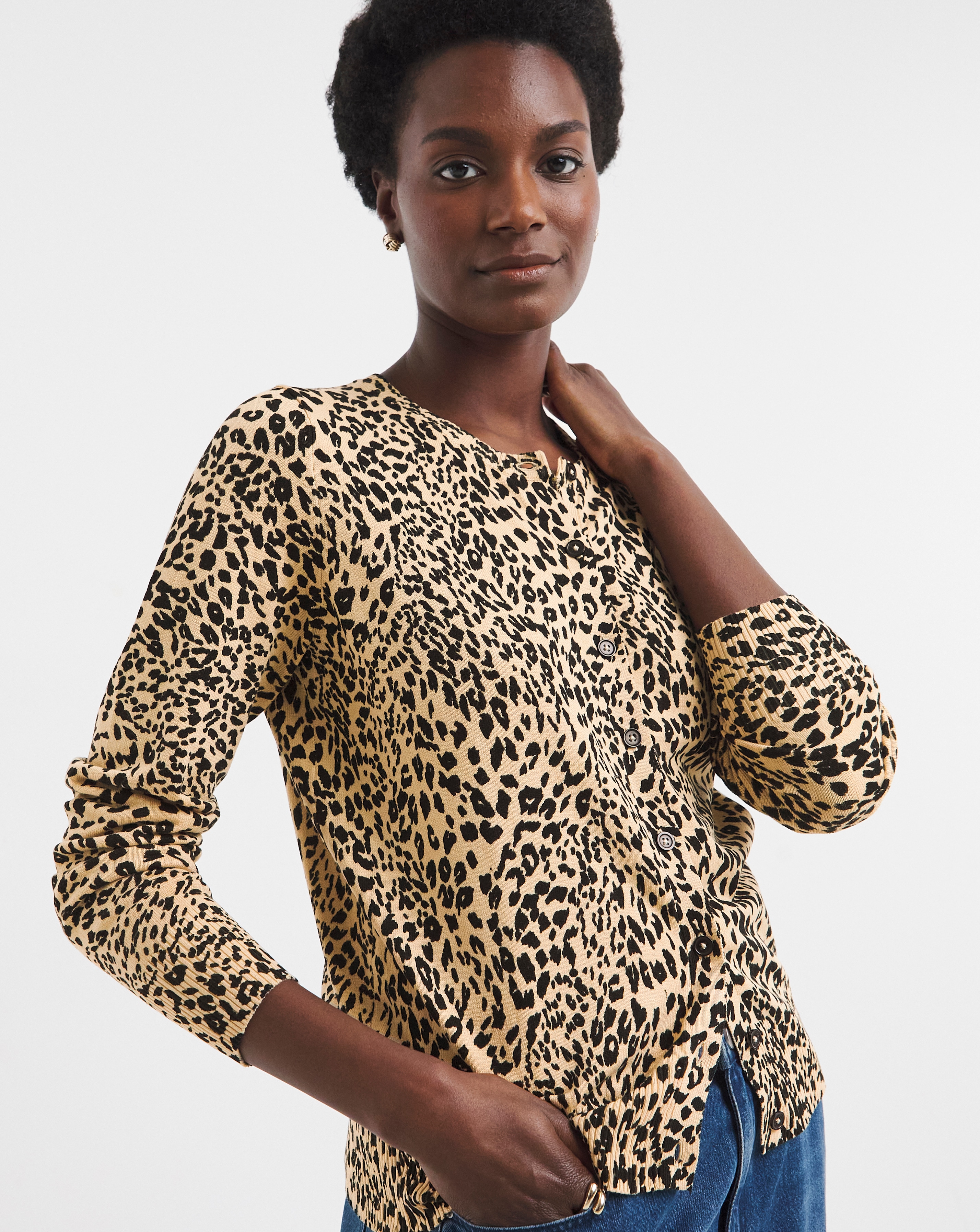 ANIMAL PRINT CREW NECK CARDIGAN