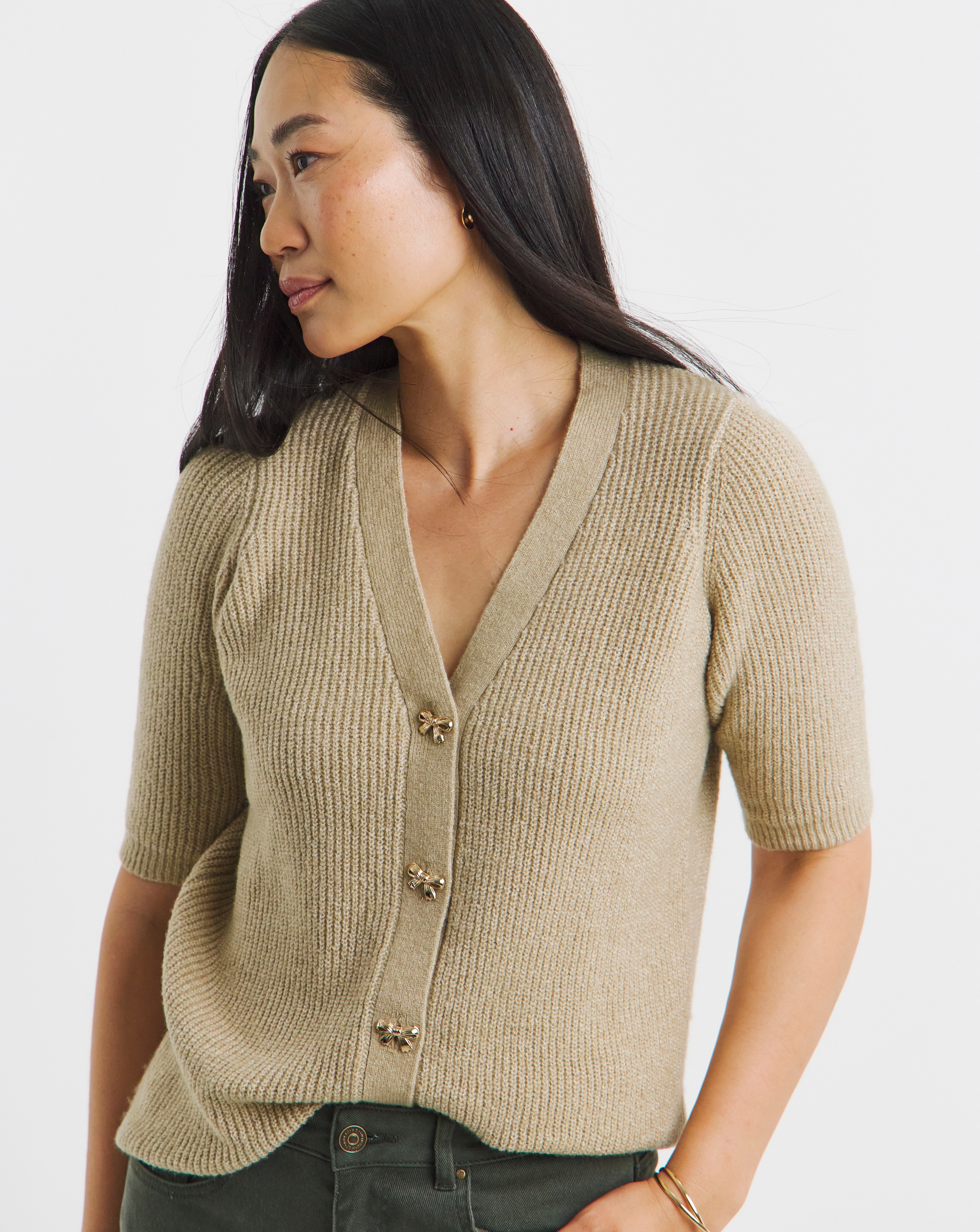 BOW BUTTON CARDIGAN