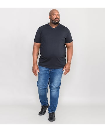 D555 Big & Tall Signature Premium Weight Combed Cotton V Neck T-Shirt - Black