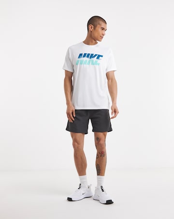 Nike Dip Dye Logo Hydroguard T-Shirt