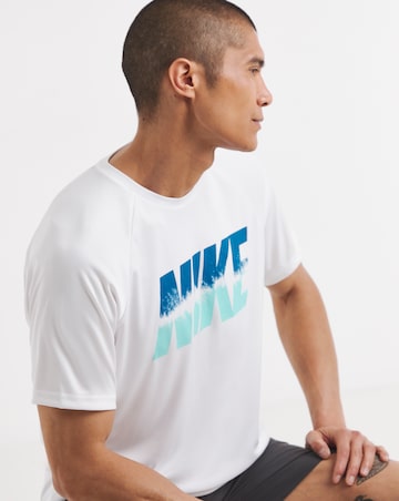 Nike Dip Dye Logo Hydroguard T-Shirt