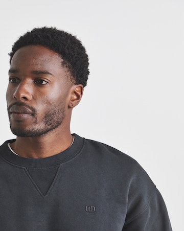 Union Garment Dyed Relaxed Crew Sweatshirt- Black
