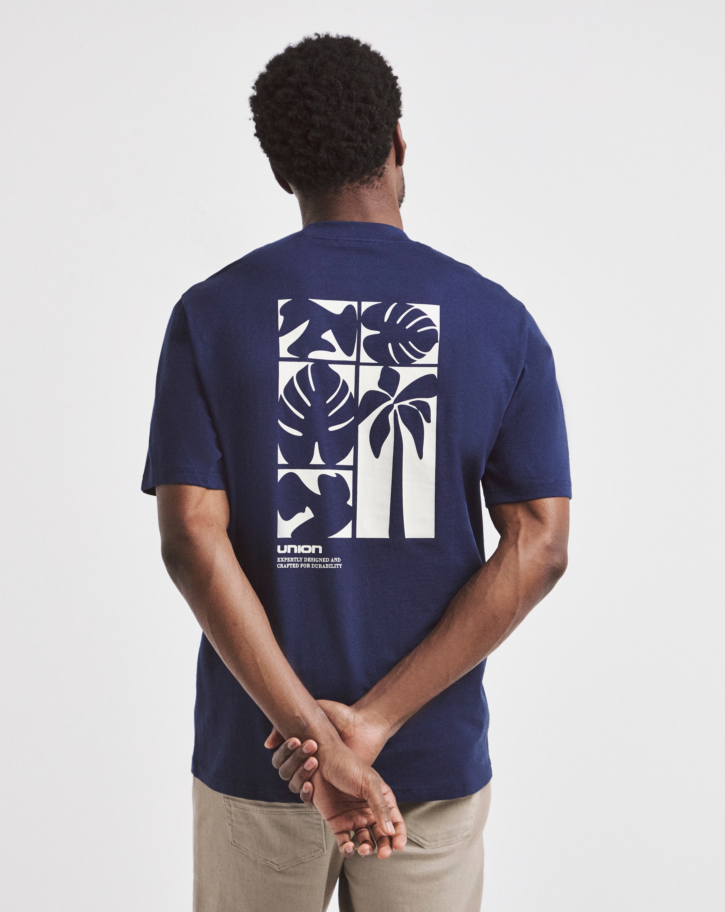 New In - Union Graphic T-Shirt Long- Navy